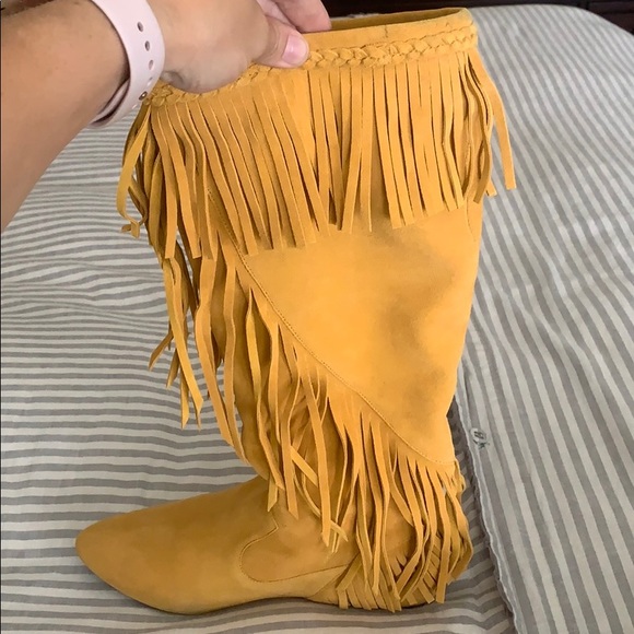 Sam Edelman Fringe Boots (flat) - Picture 3 of 6